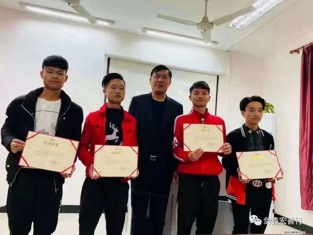 微信图片_20191115155100.jpg